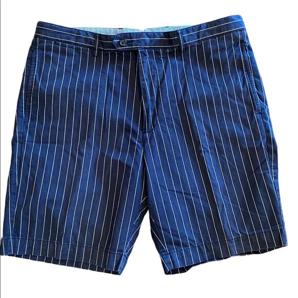 Daniel Cremieux Other - Daniel Cremieux Mens Size 36 Navy Pinstripe Newport Cotton Shorts.